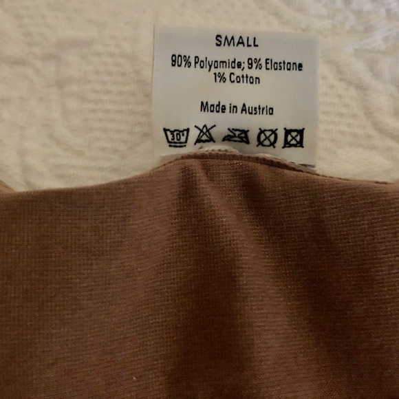 Wolford string bodysuit...excellent s dark tan - Picture 3 of 3